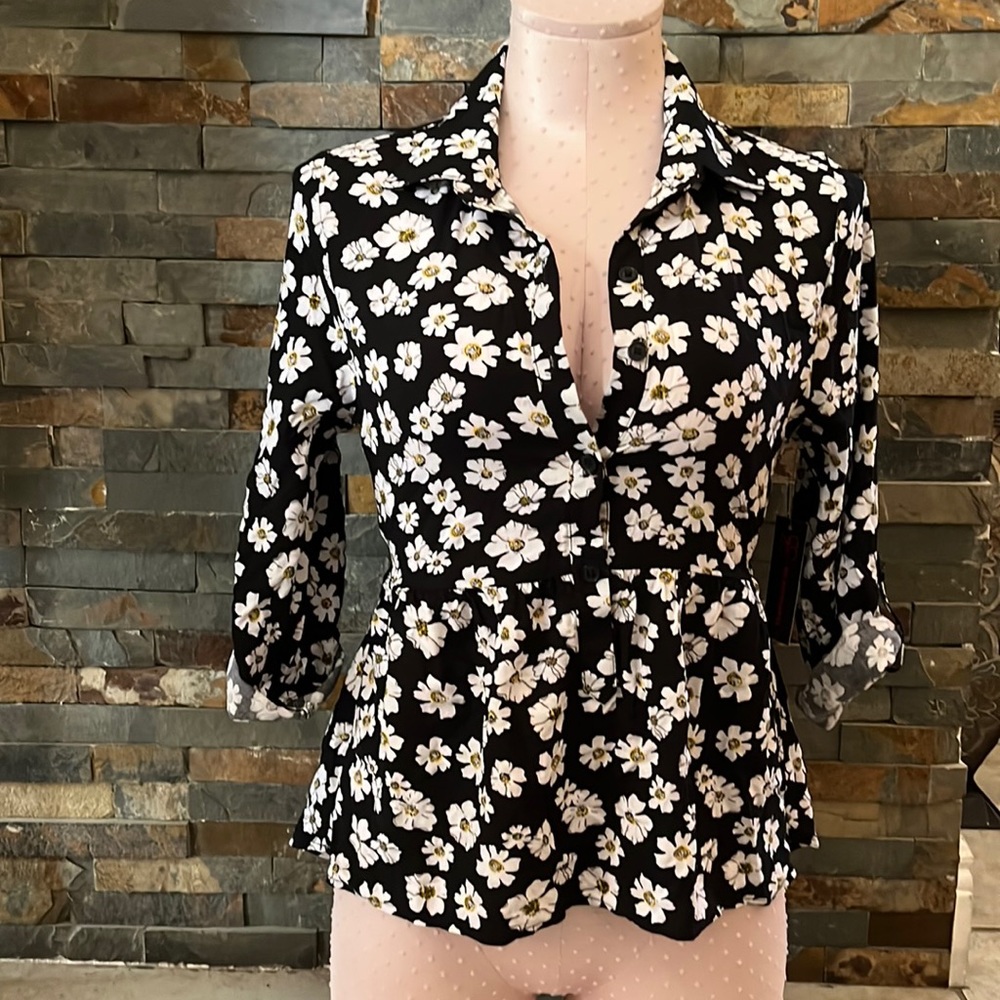 No boundaries floral top